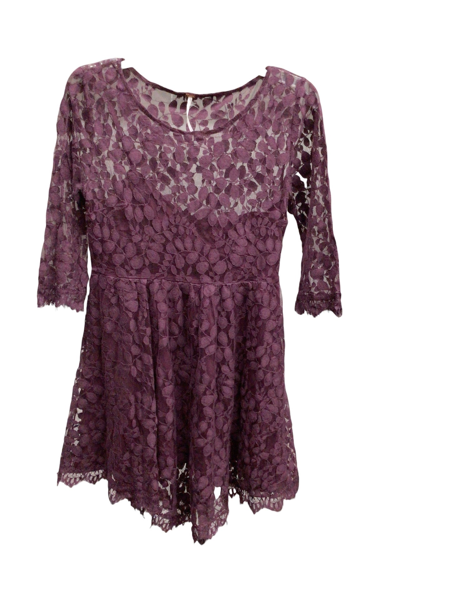 Dress Casual Short By Free People  Size: 6