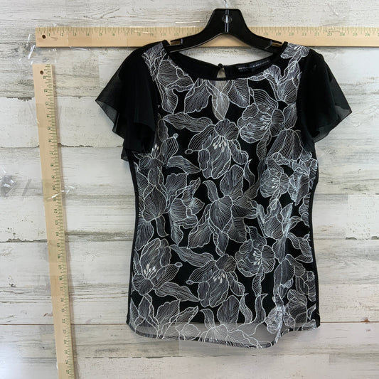 Top Short Sleeve By White House Black Market  Size: Xs