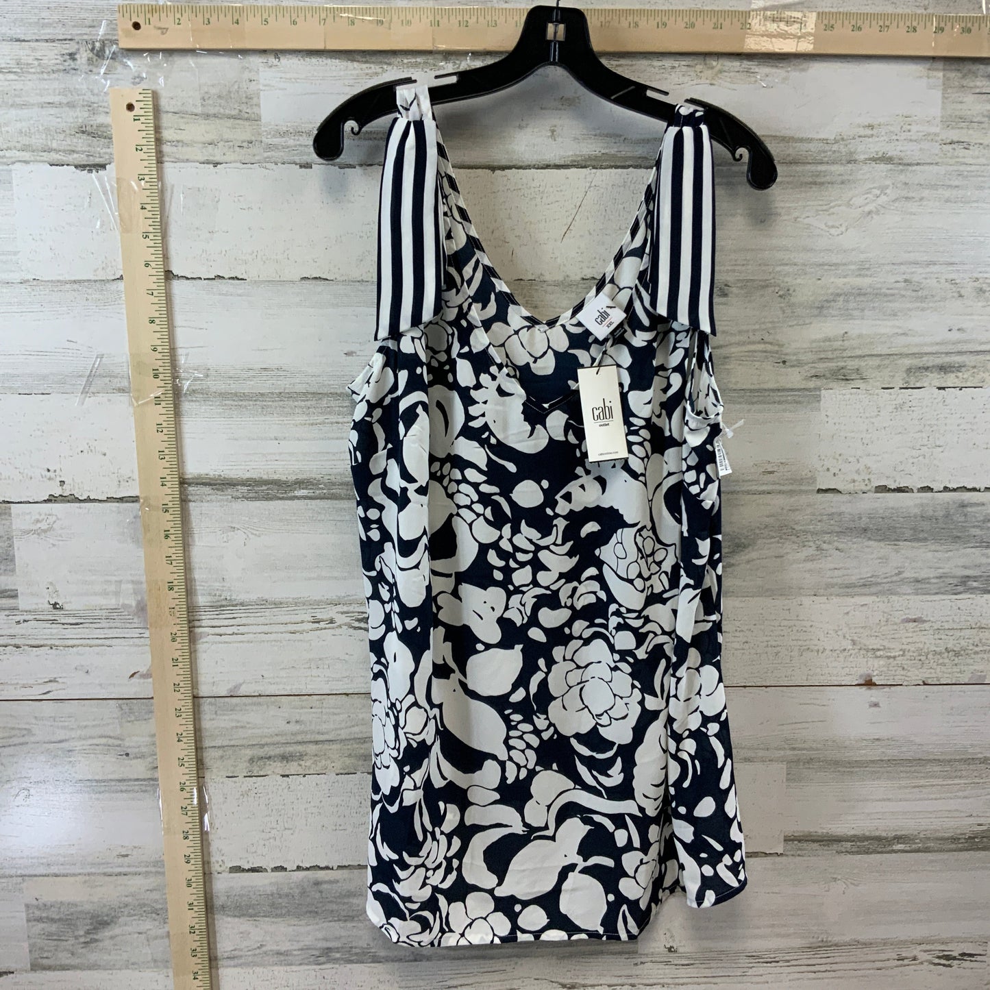 Top Sleeveless By Cabi  Size: Xxl