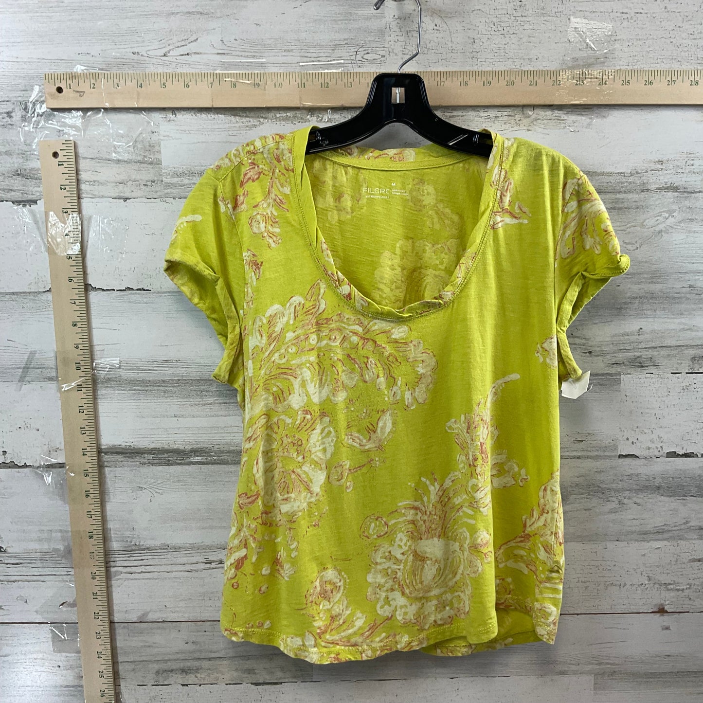 Top Short Sleeve By Pilcro  Size: M