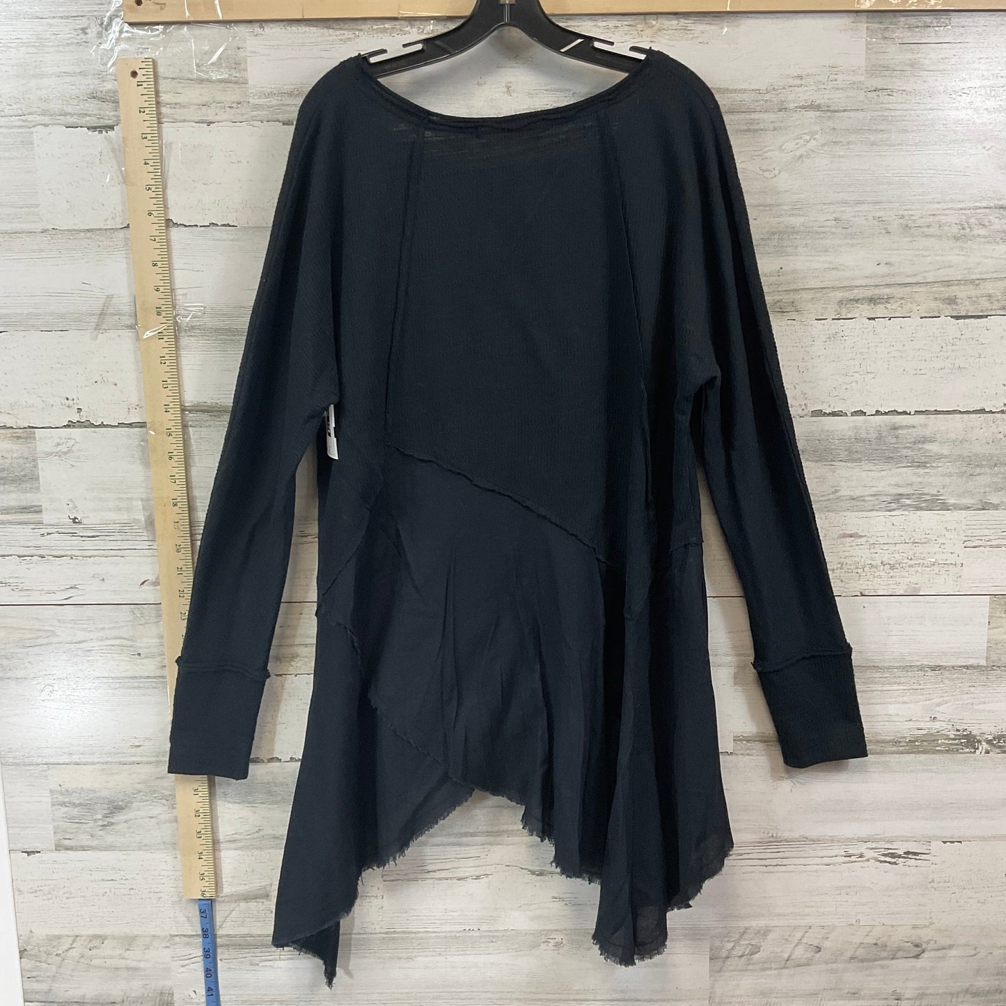 Top Long Sleeve By We The Free  Size: M