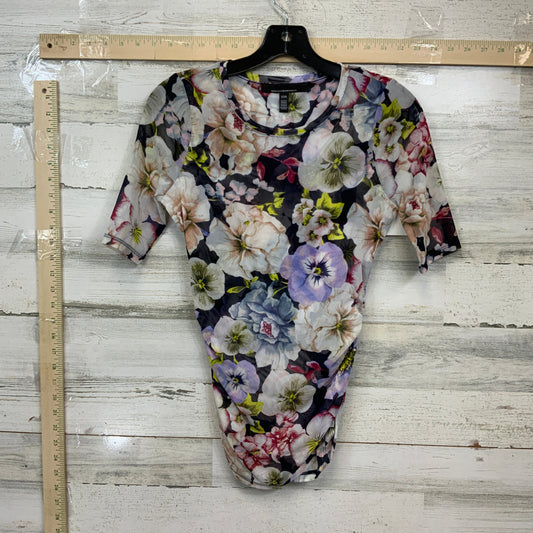 Top Short Sleeve By White House Black Market  Size: Xxs