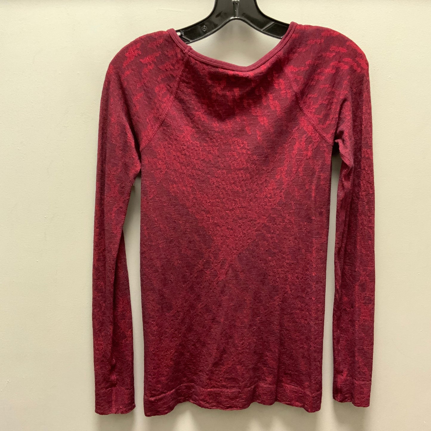 Athletic Top Long Sleeve Crewneck By Athleta  Size: Xs