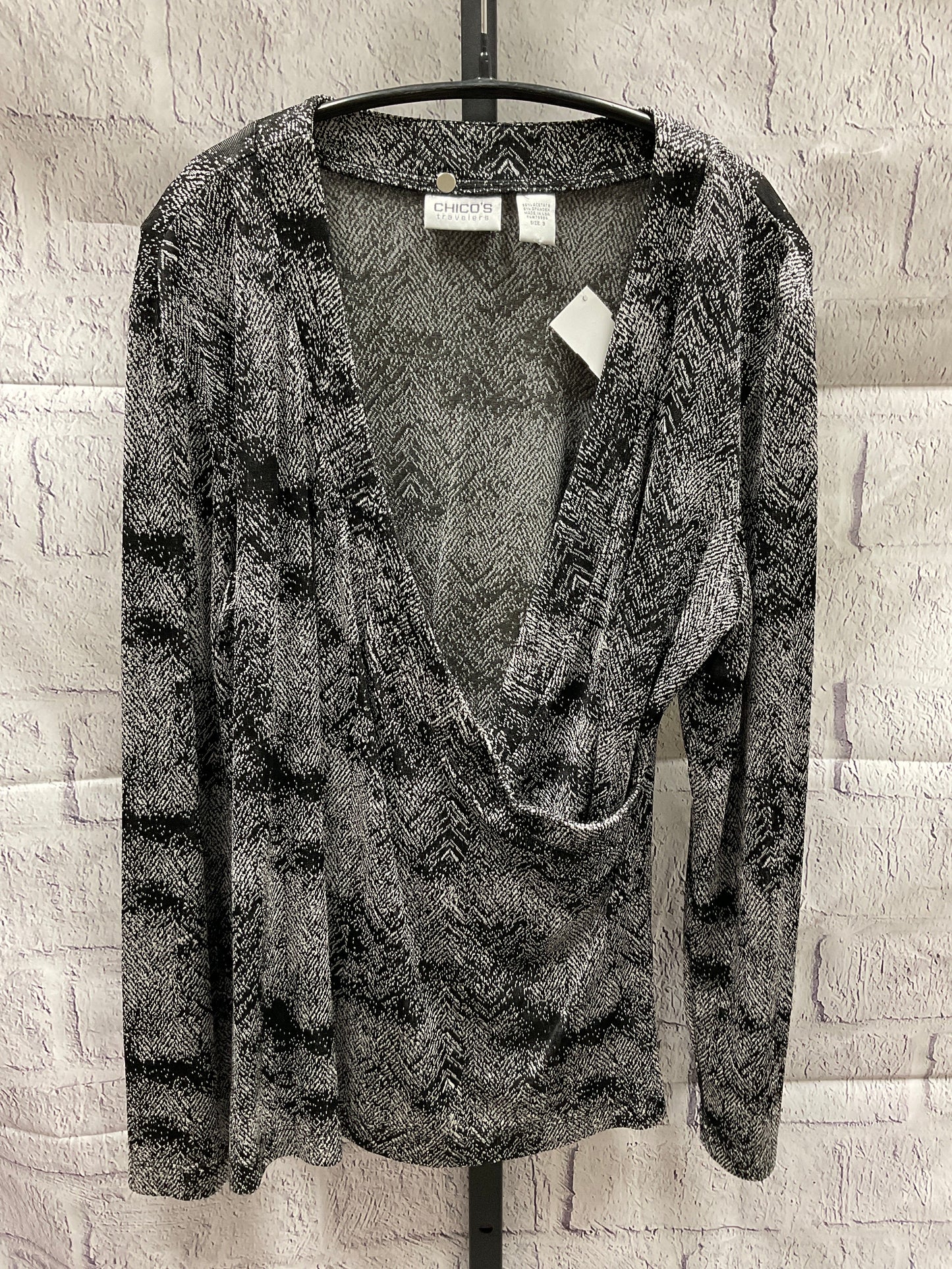 Top Long Sleeve By Chicos  Size: Xl