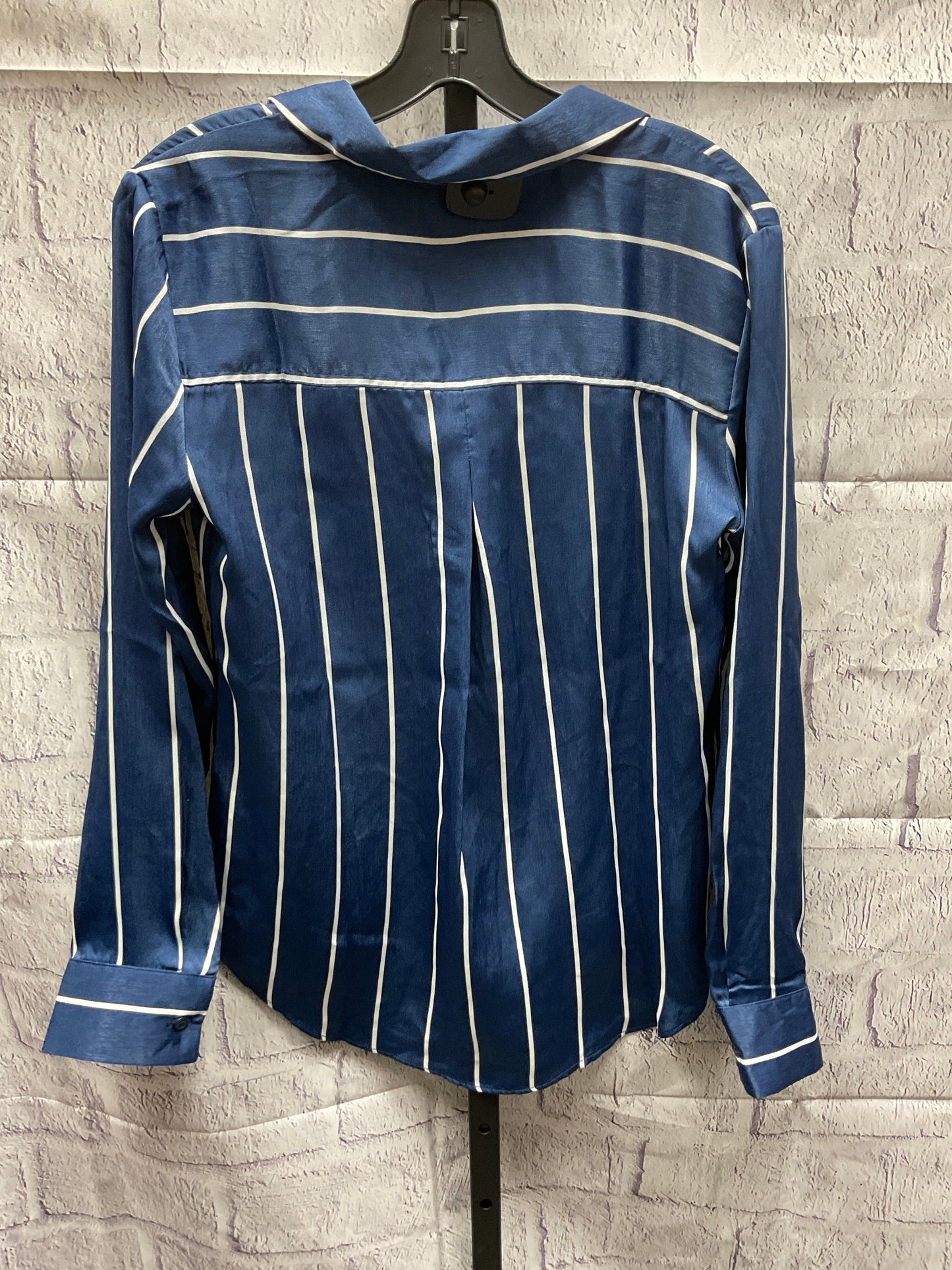Top Long Sleeve By Maurices  Size: S