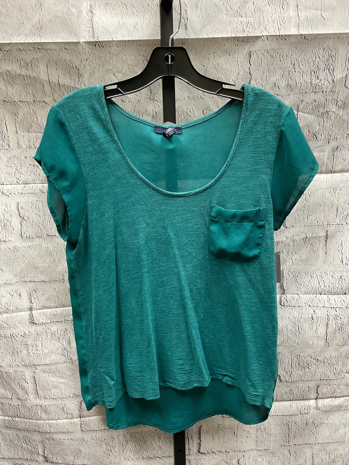 Top Short Sleeve By Gap  Size: M