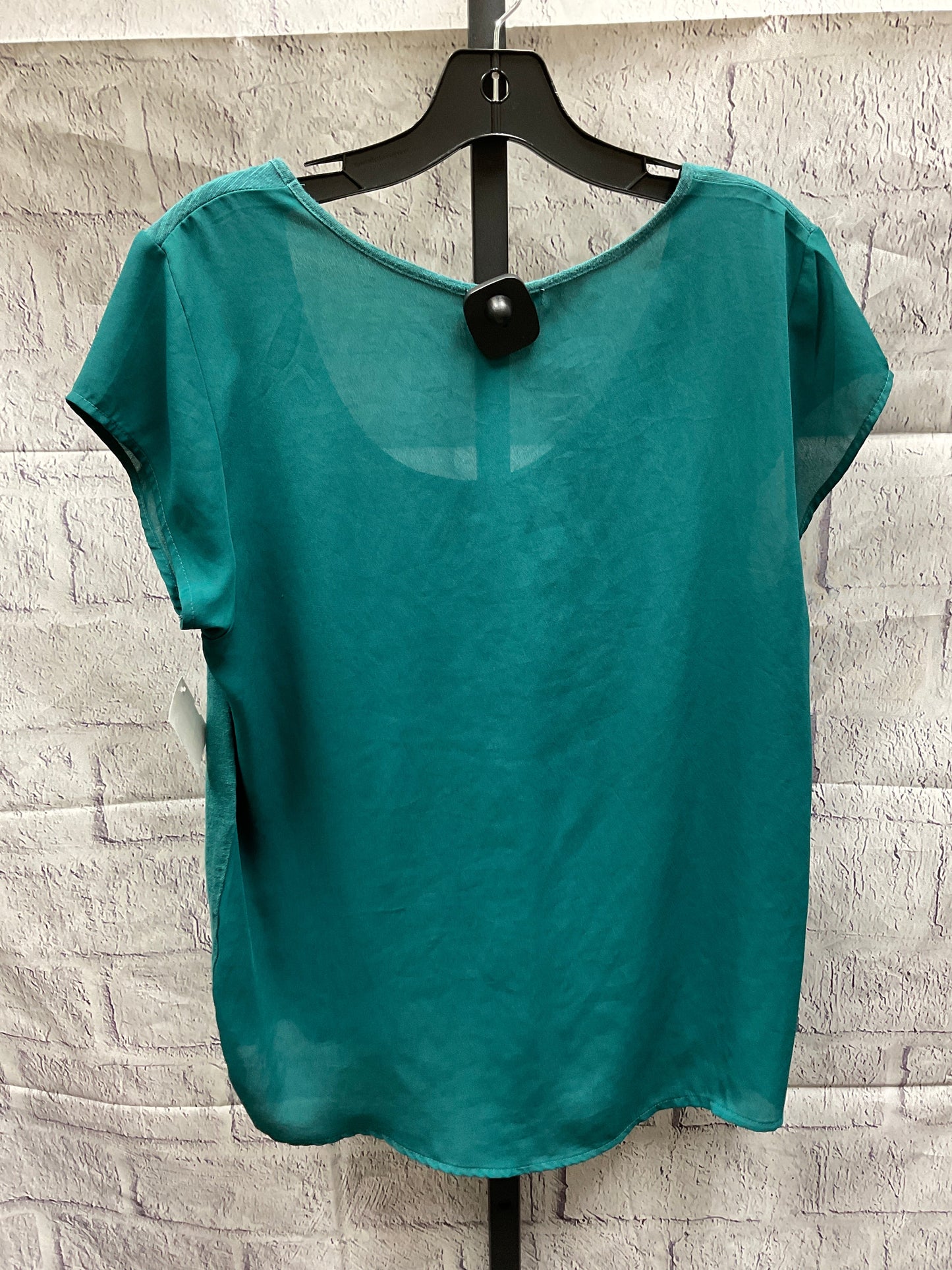 Top Short Sleeve By Gap  Size: M