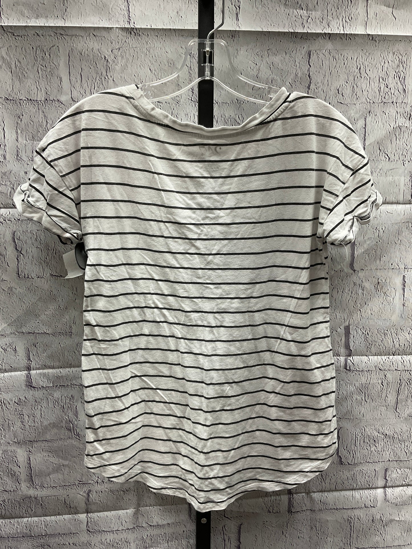 Top Short Sleeve By Maurices  Size: Xs