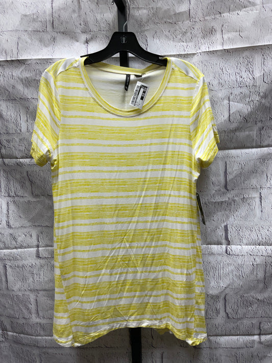 Top Short Sleeve By New Directions  Size: M