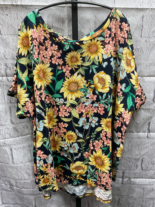 Top Short Sleeve By Maurices  Size: 3x