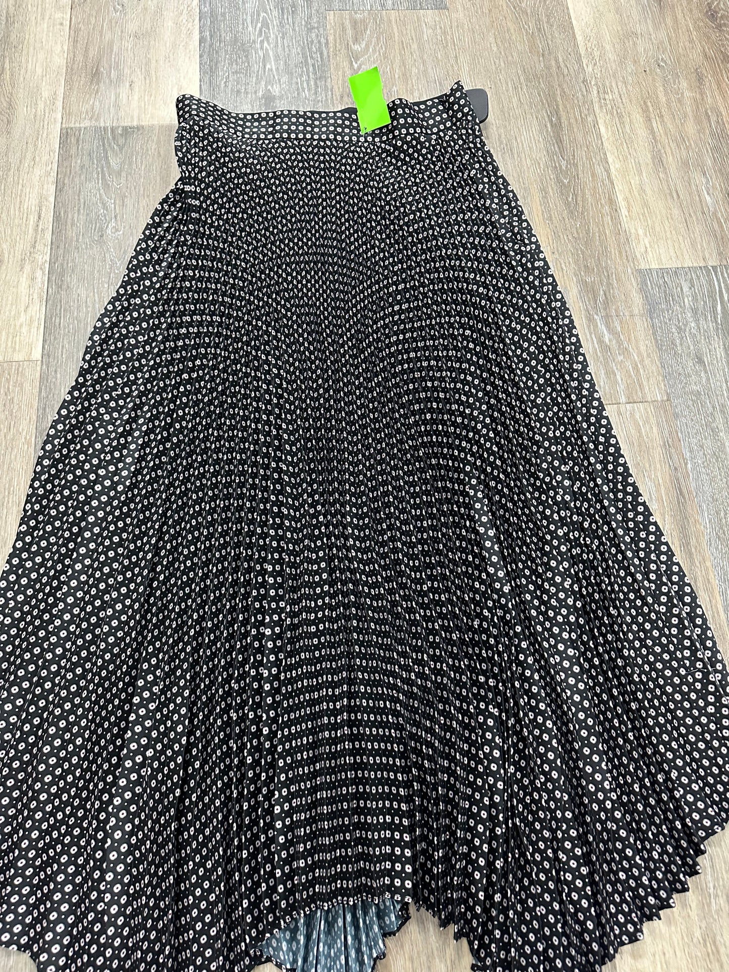 Skirt Midi By Intermix  Size: 2