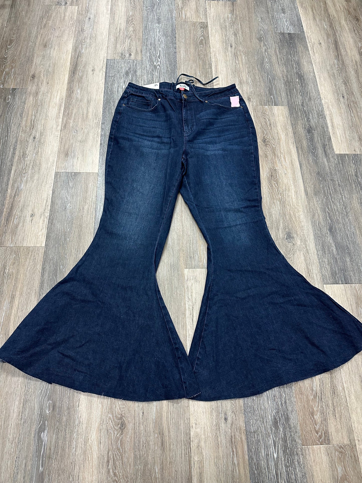 Jeans Flared By Arula  Size: 18