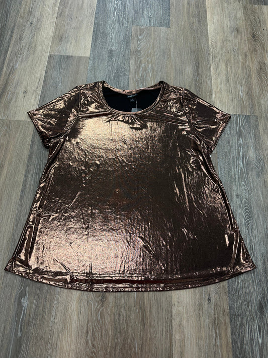 Top Short Sleeve By Torrid  Size: 1x