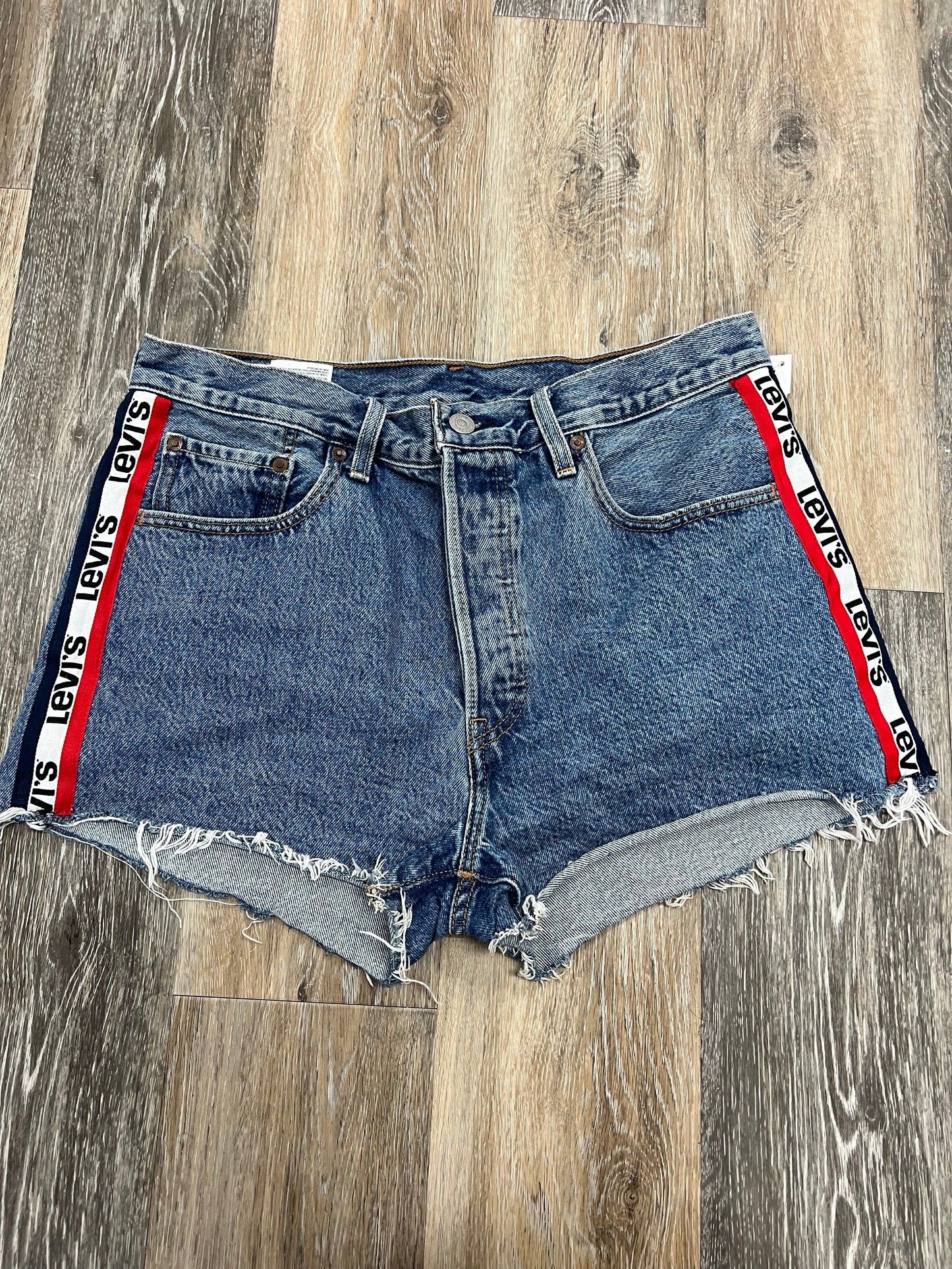 Shorts By Levis  Size: 12/31