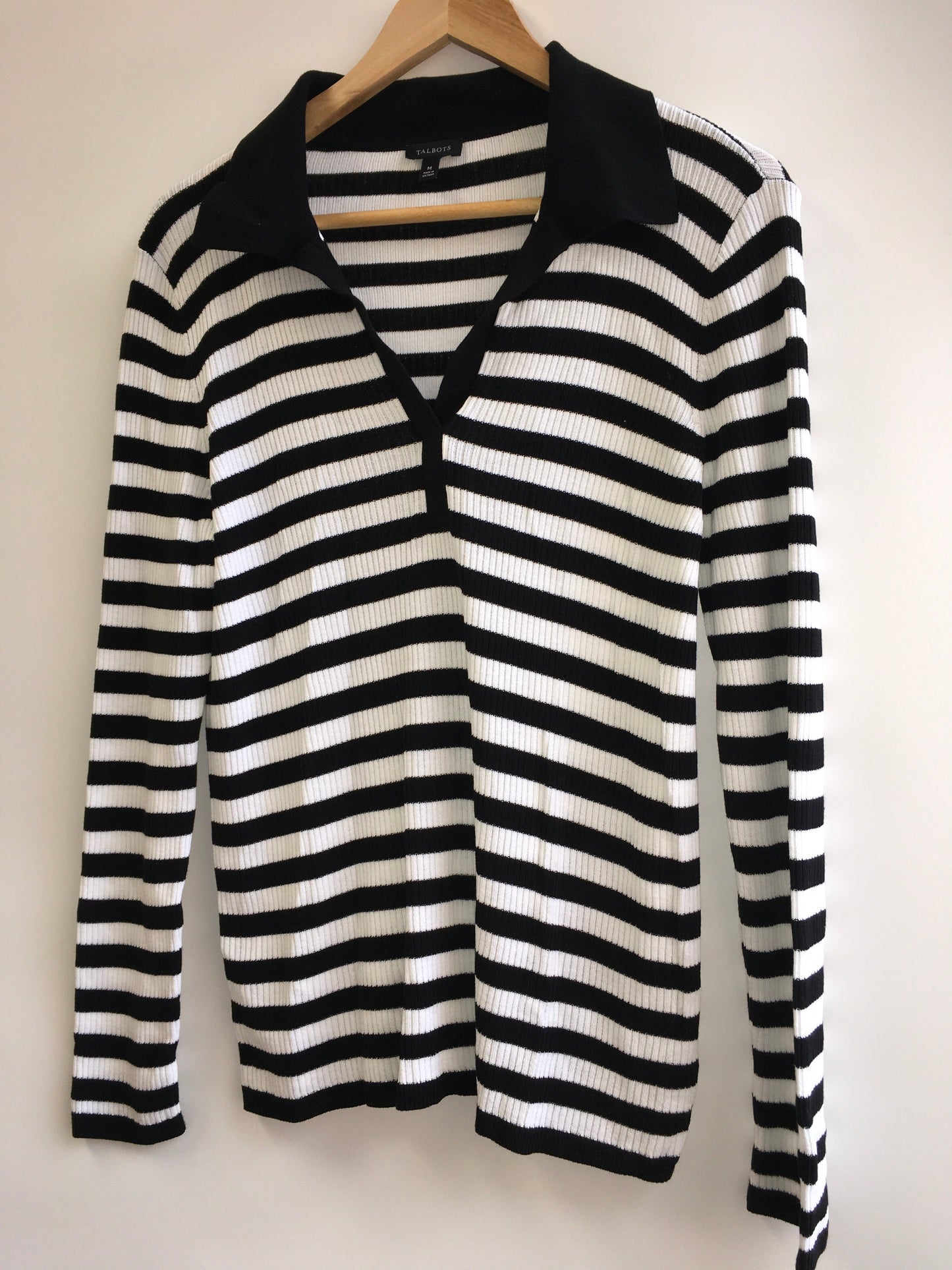 Top Long Sleeve By Talbots  Size: M