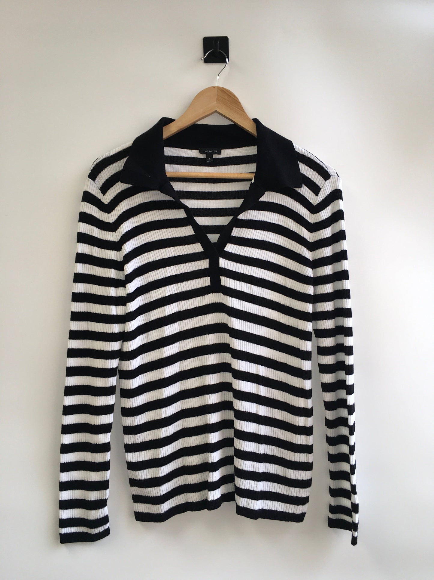 Top Long Sleeve By Talbots  Size: M