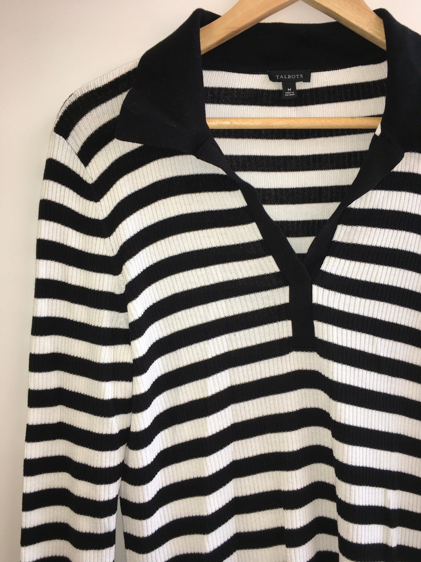 Top Long Sleeve By Talbots  Size: M