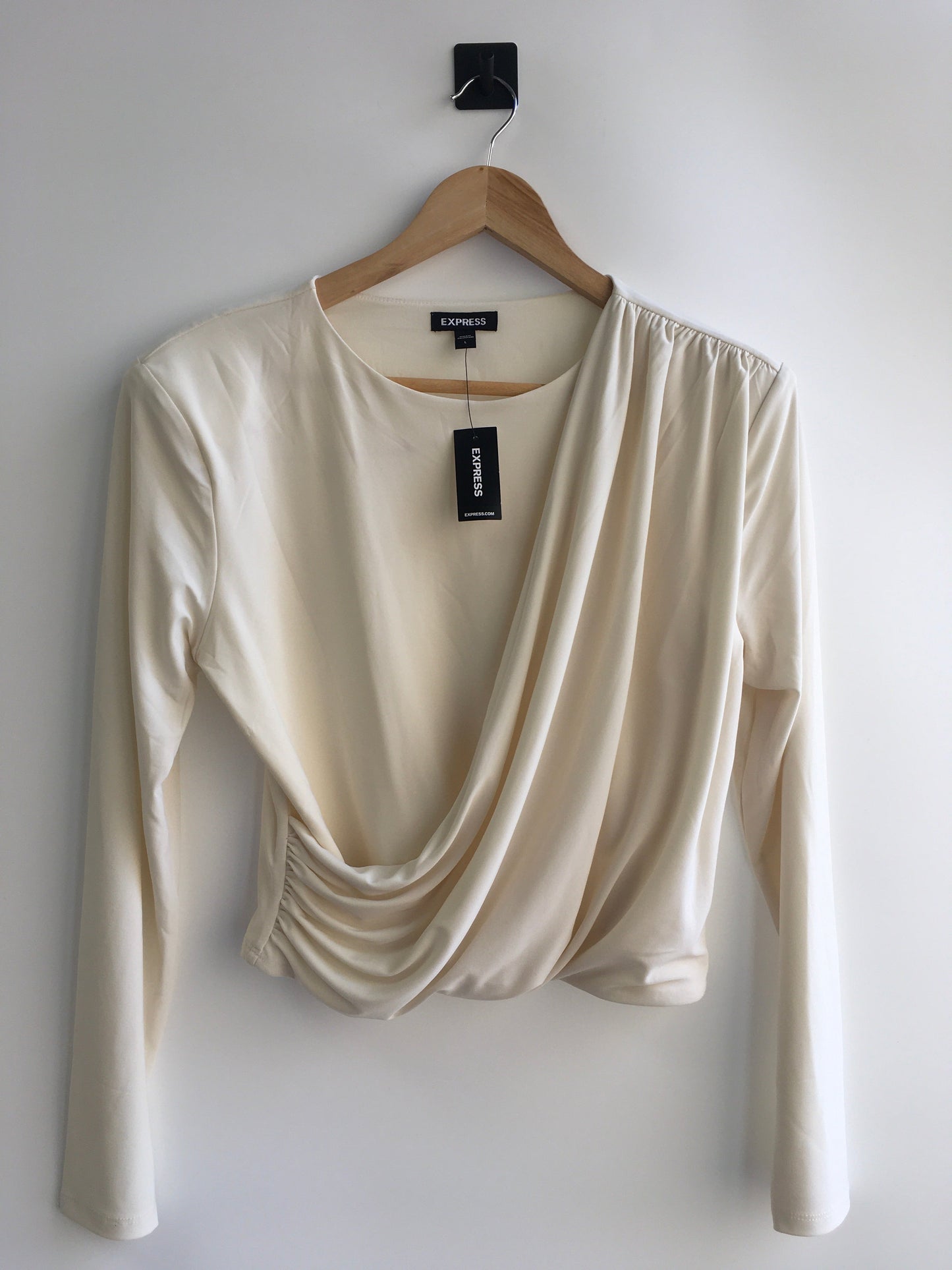 Top Long Sleeve By Express  Size: L