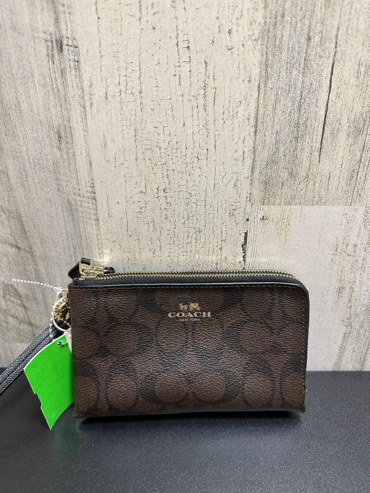 Wallet Designer By Coach  Size: Medium