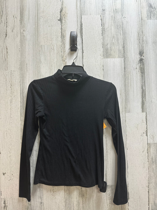 Top Long Sleeve By Clothes Mentor  Size: S