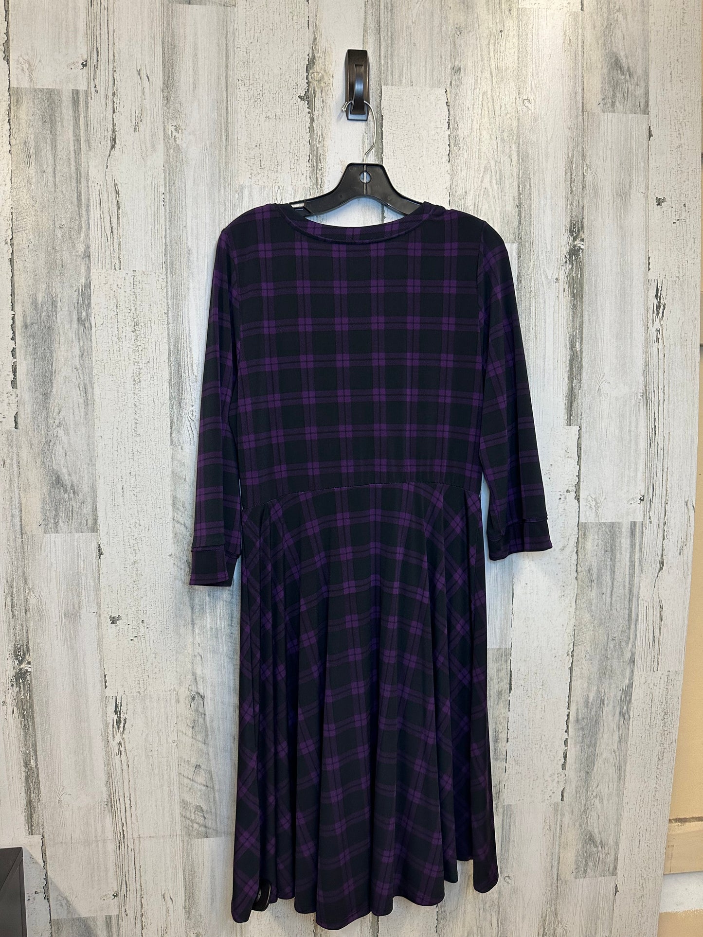 Dress Casual Short By Torrid  Size: 1x