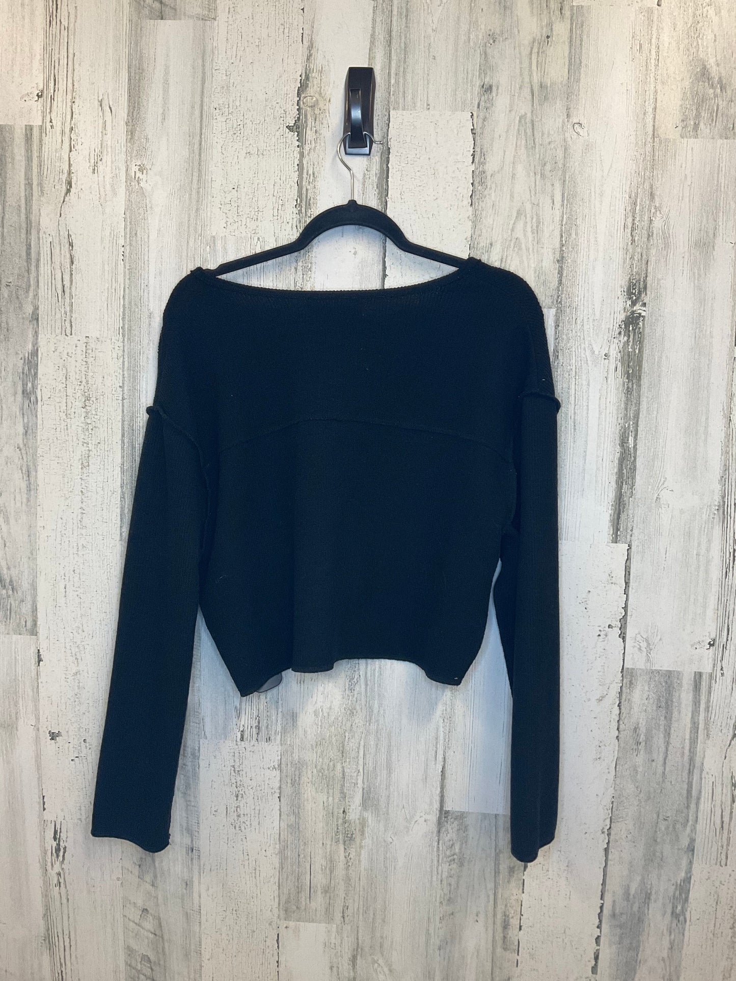Top Long Sleeve Basic By Urban Outfitters  Size: S