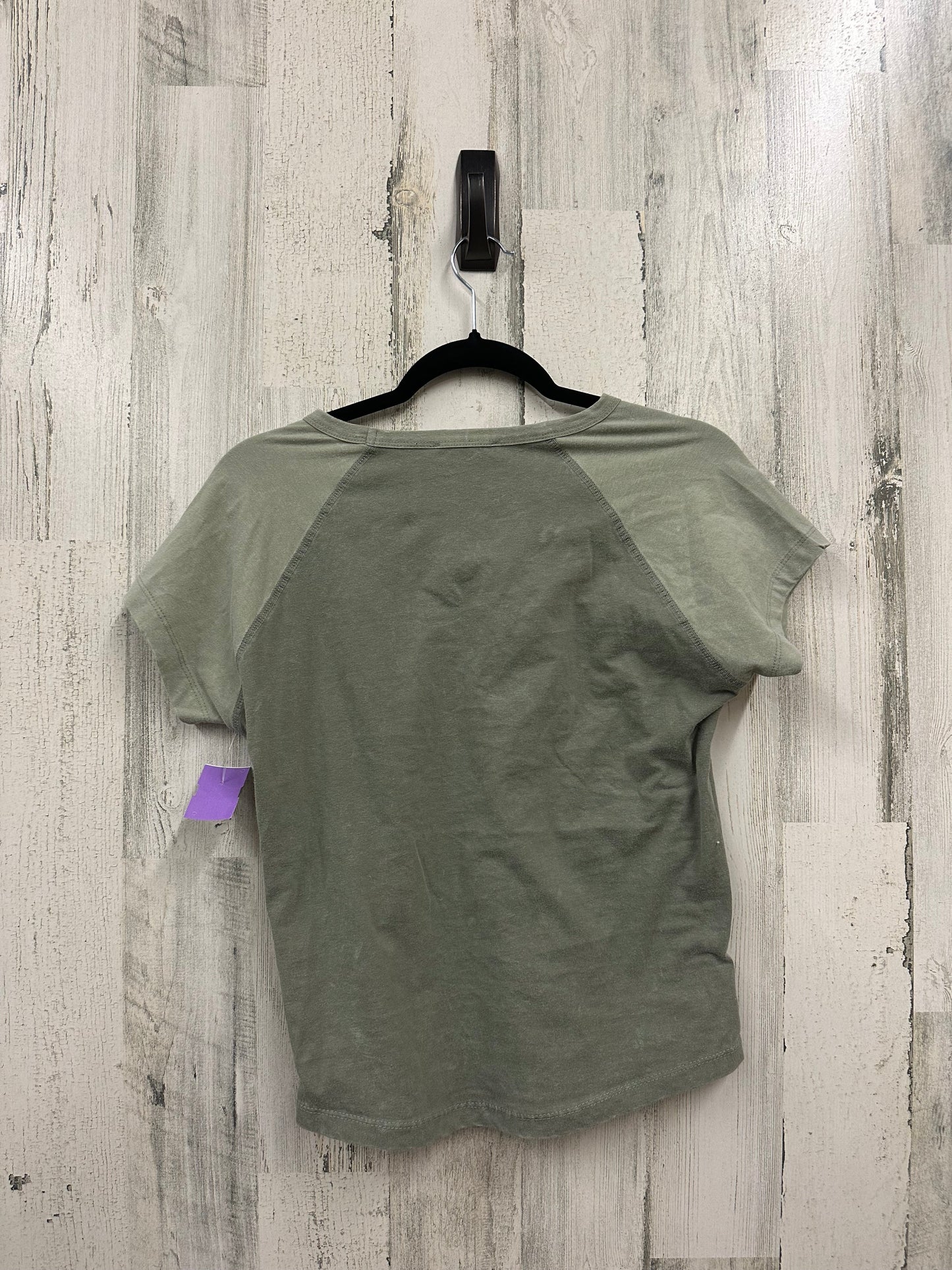 Top Short Sleeve By Clothes Mentor  Size: L