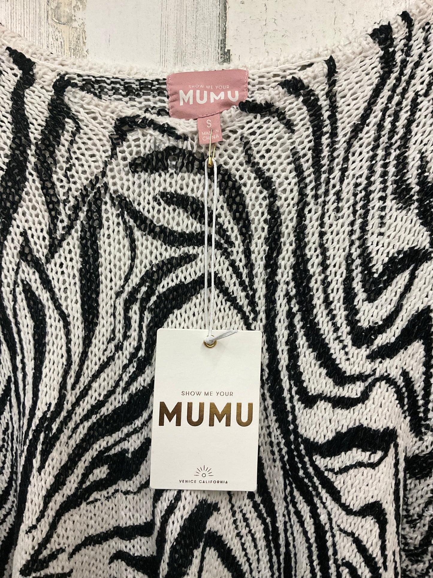 Sweater By Mumu  Size: S