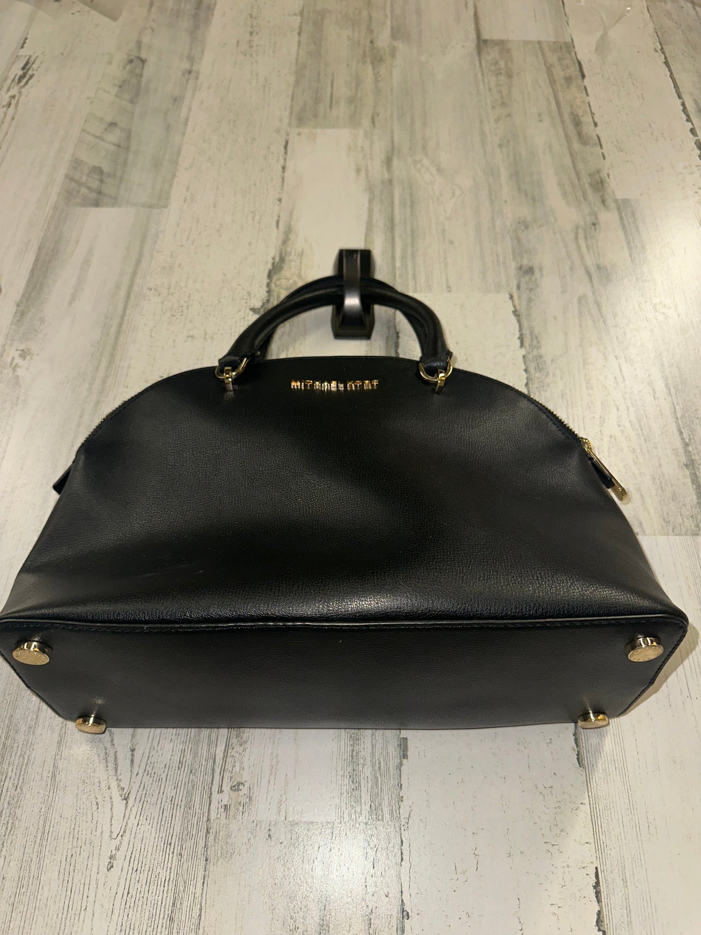 Handbag Designer By Michael Kors  Size: Medium