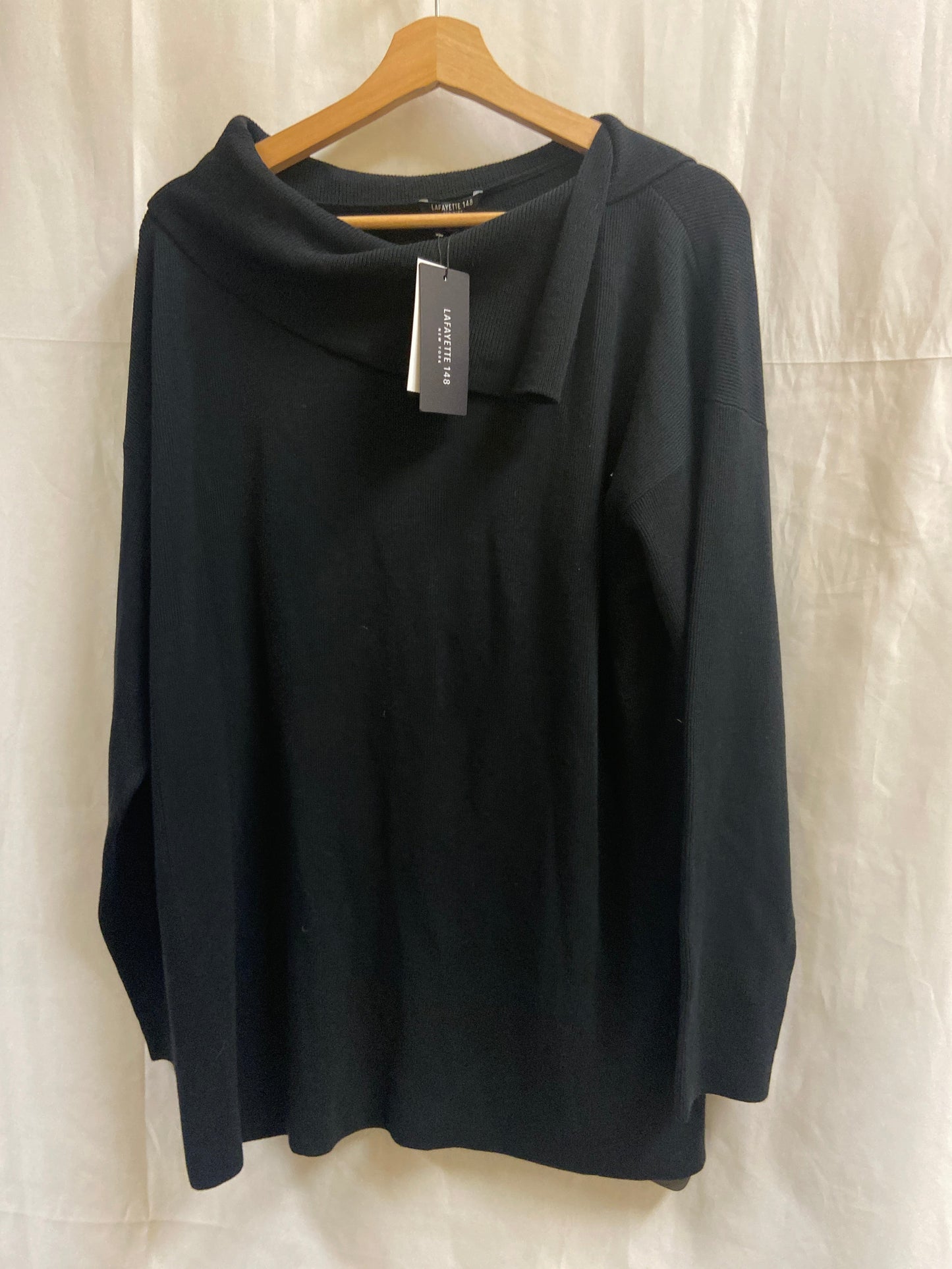 Sweater By Lafayette 148  Size: Xl