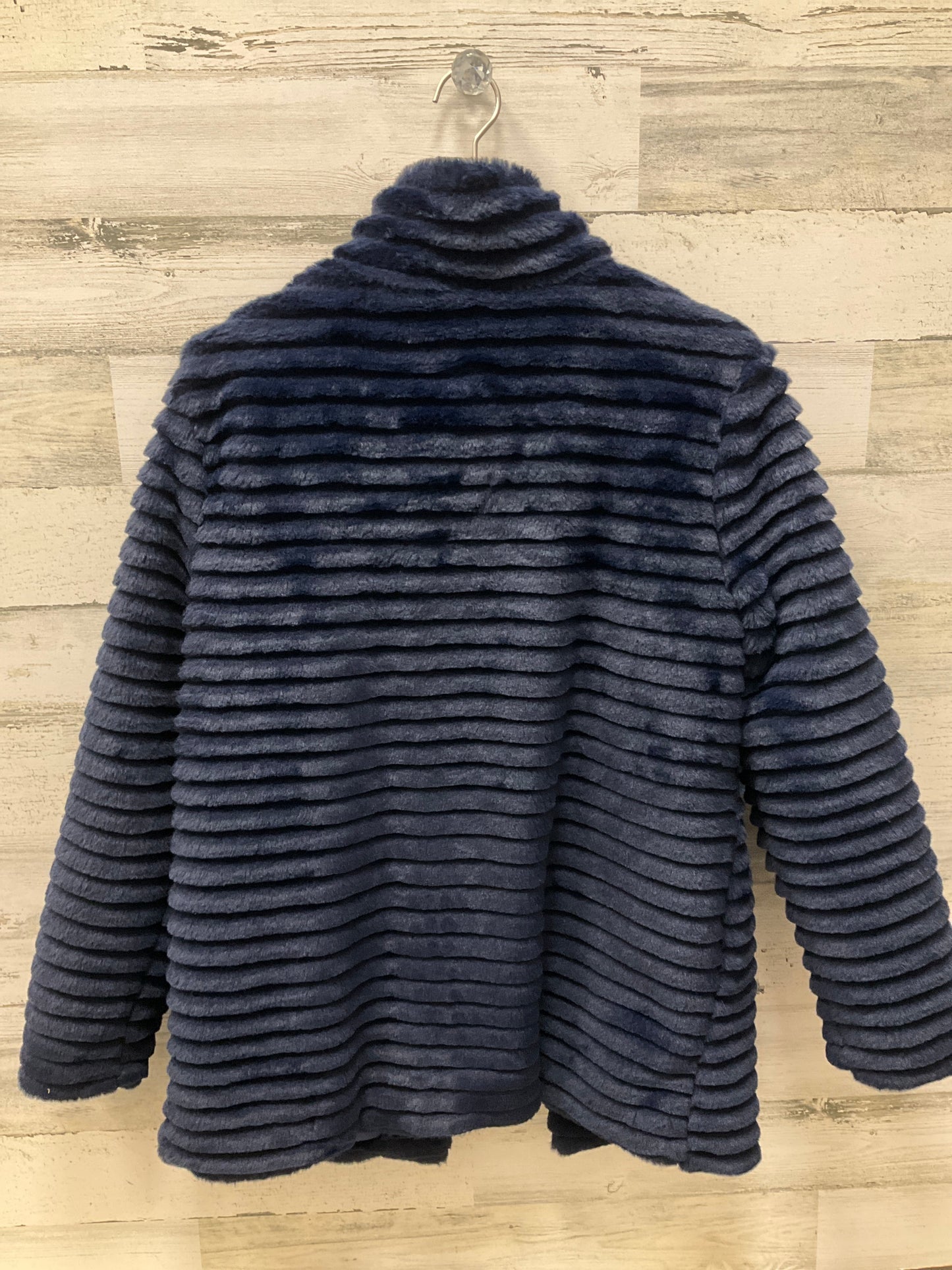 Jacket Faux Fur & Sherpa By Clothes Mentor  Size: L