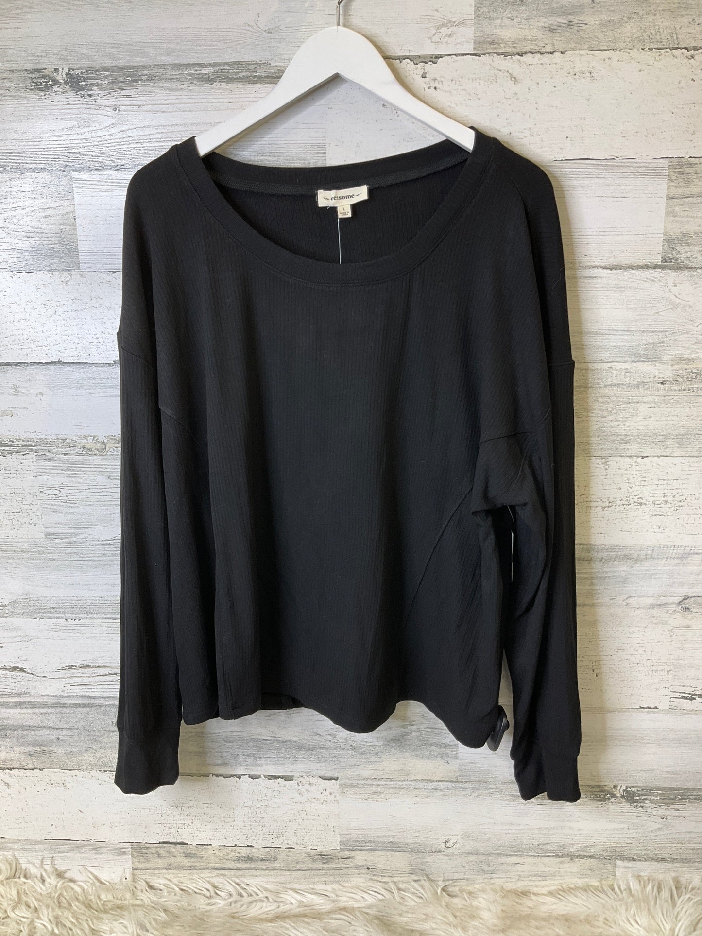 Top Long Sleeve By Ee Some  Size: L