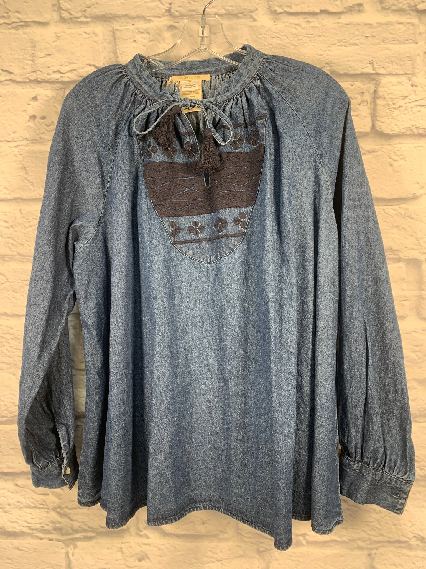 Top Long Sleeve By Anthropologie  Size: M