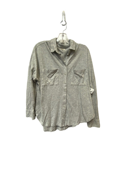 Top Long Sleeve By Lou And Grey  Size: M