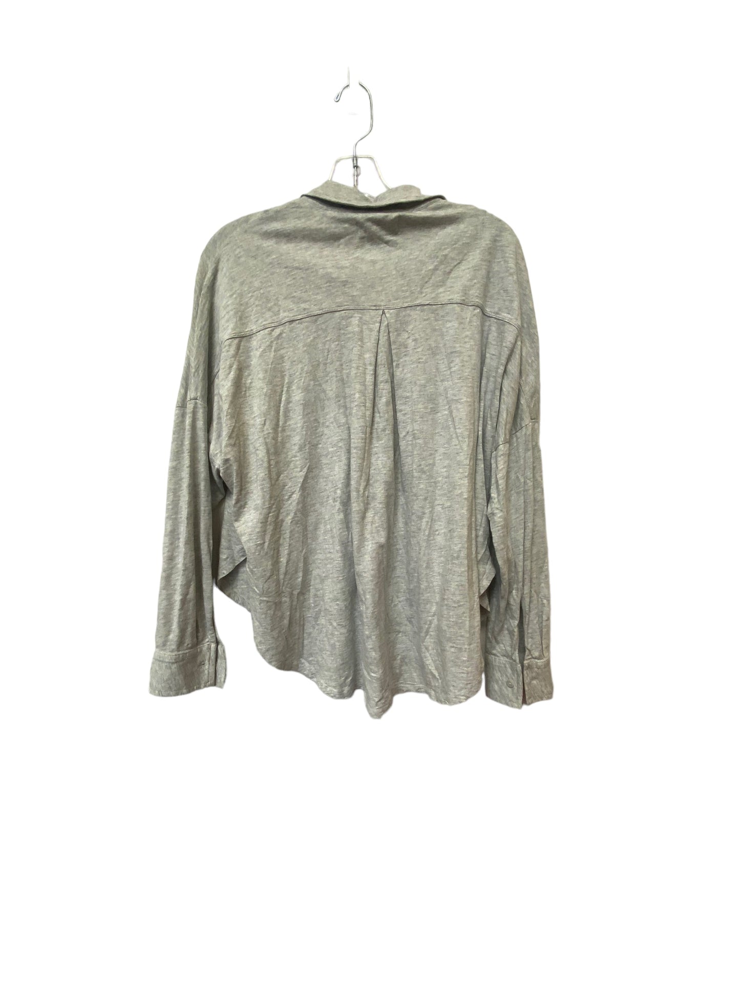 Top Long Sleeve By Lou And Grey  Size: M