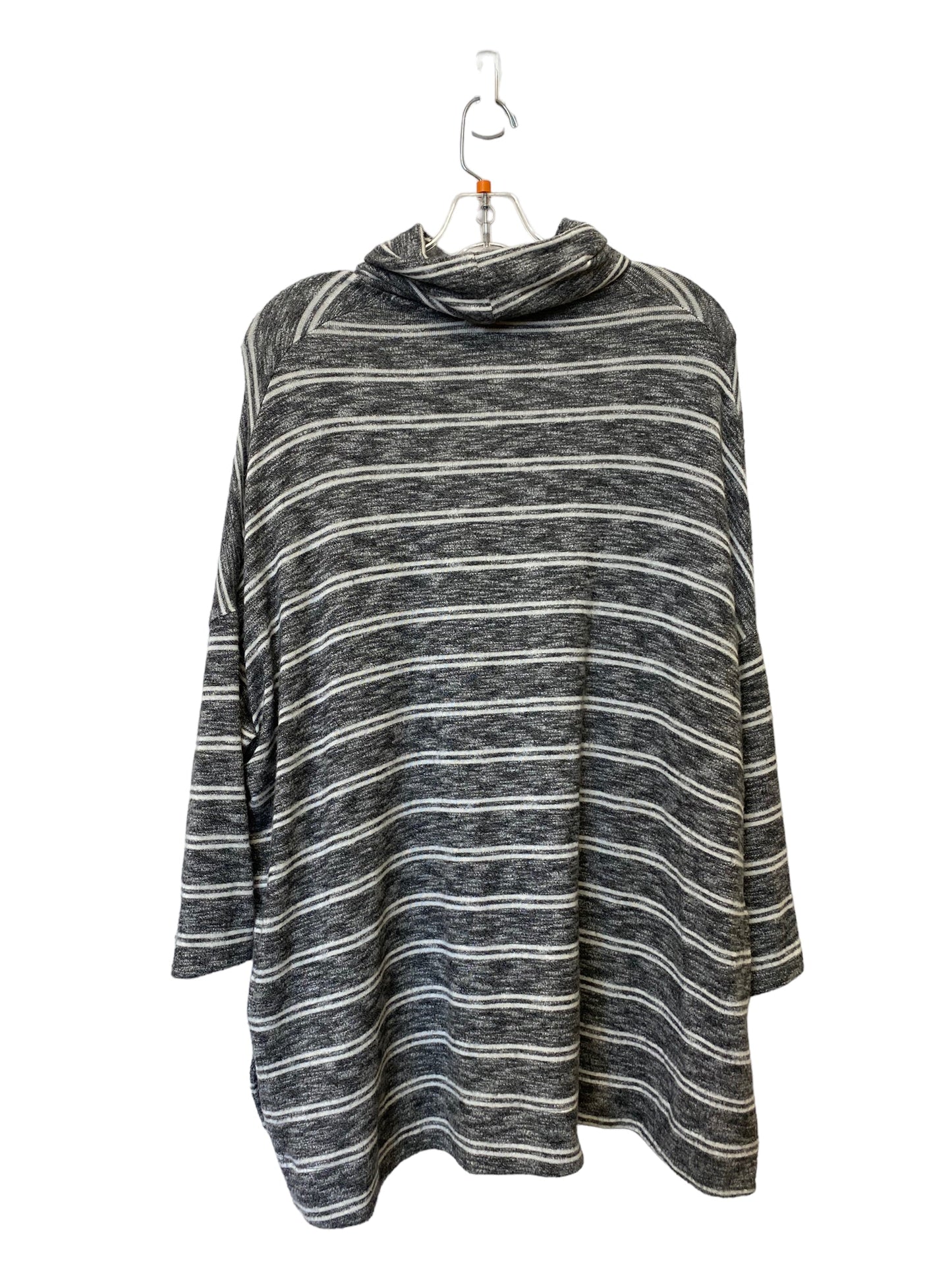 Top Long Sleeve By Anthropologie  Size: S