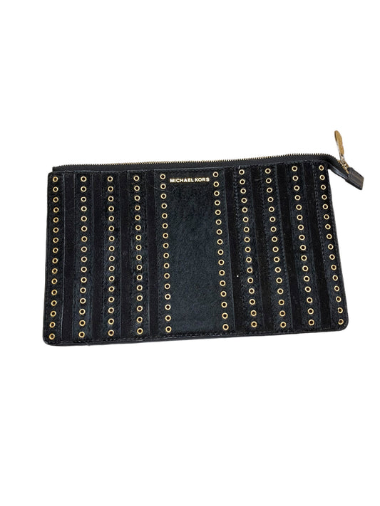 Clutch Designer By Michael Kors  Size: Large