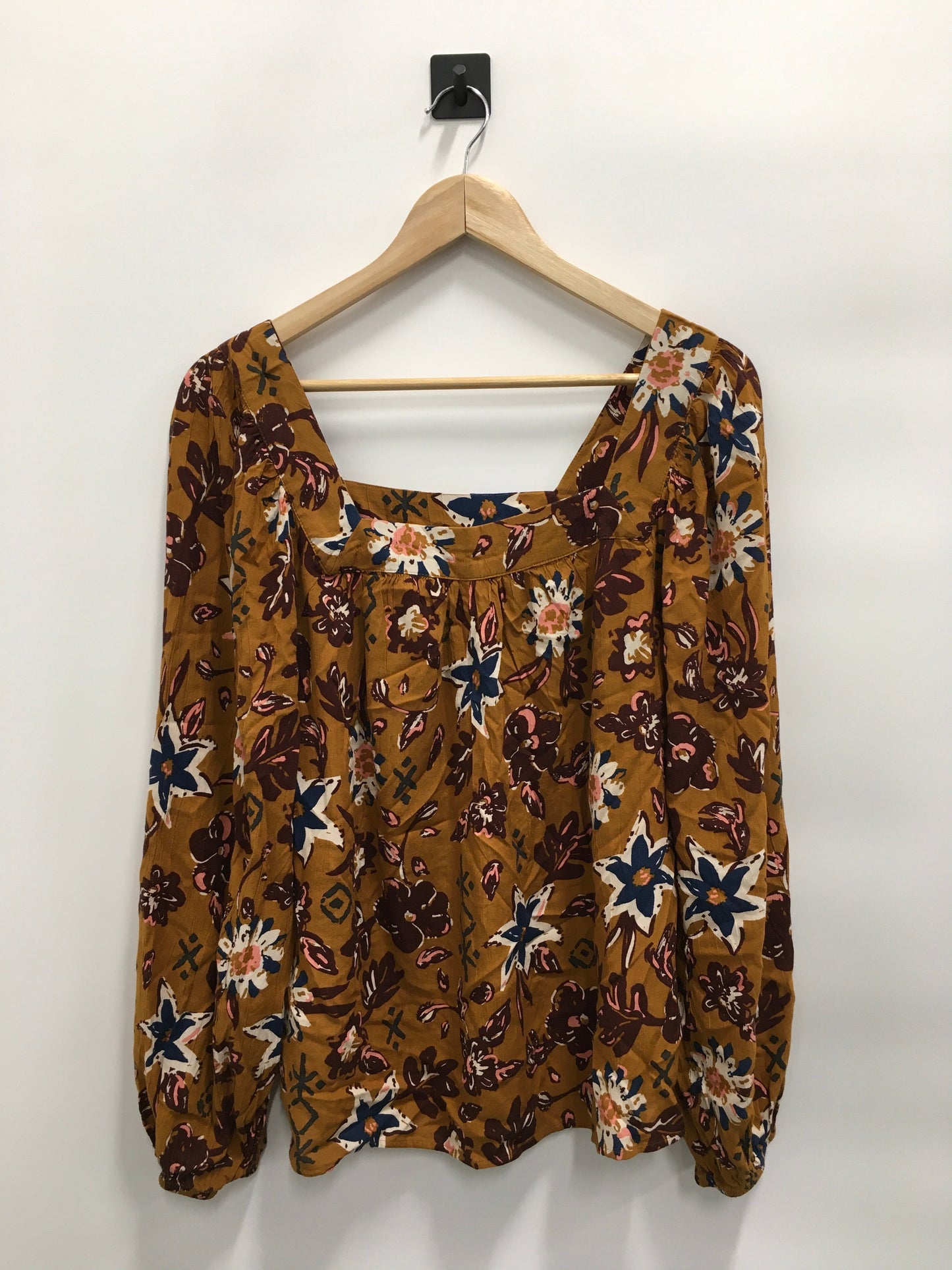 Top Long Sleeve By Sonoma  Size: M