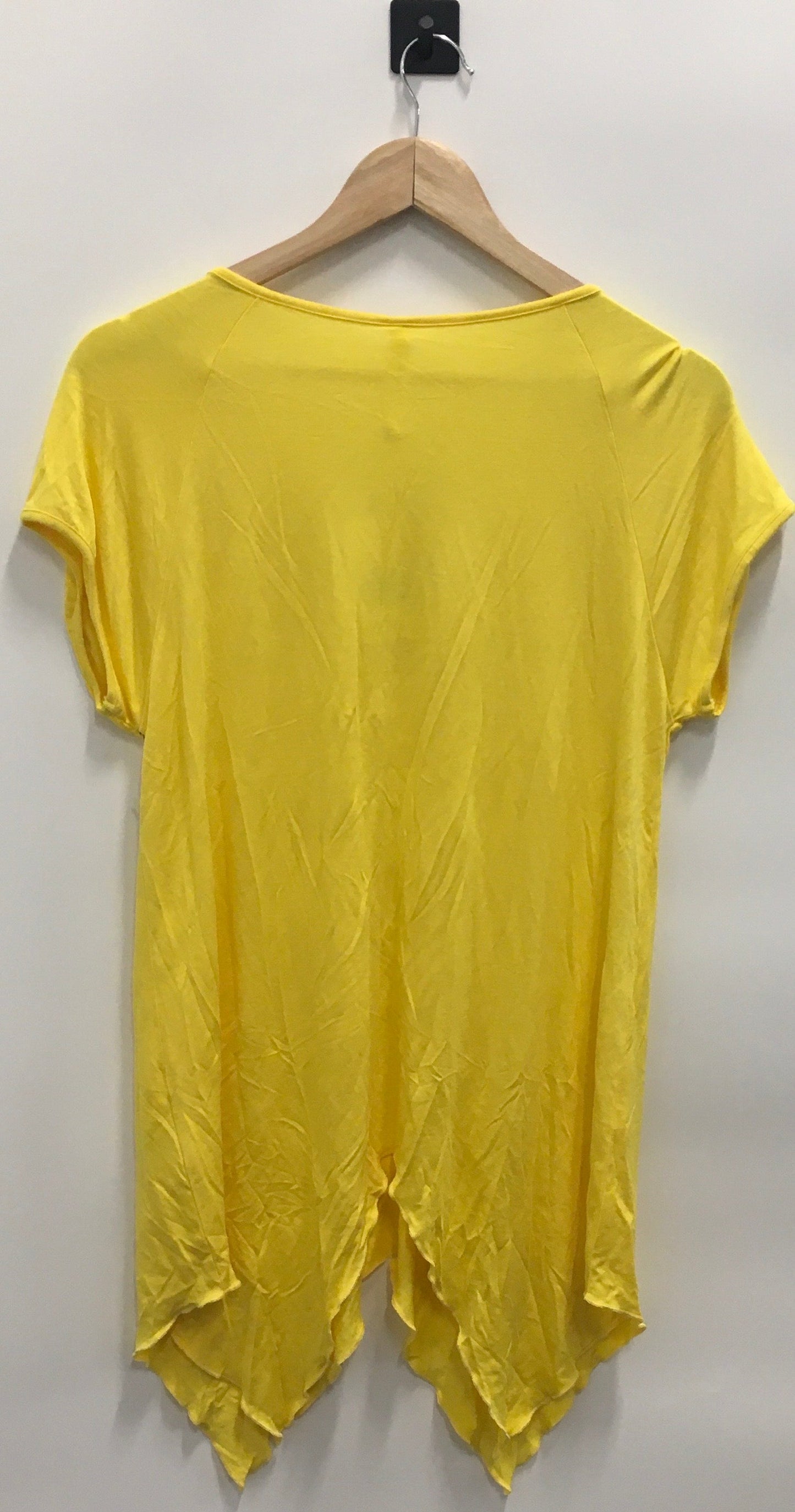 Top Short Sleeve By Clothes Mentor  Size: L