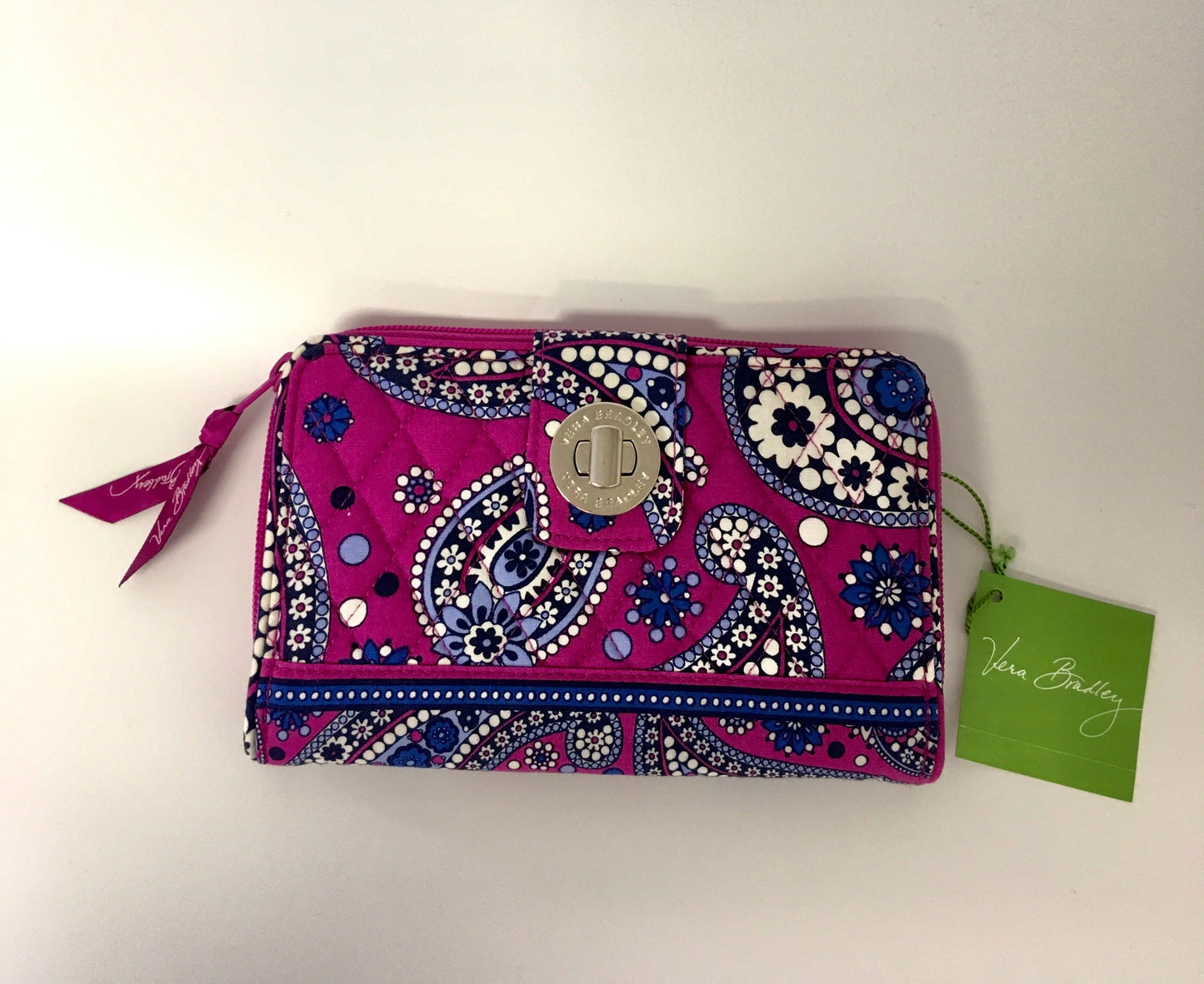 Wallet By Vera Bradley  Size: Medium