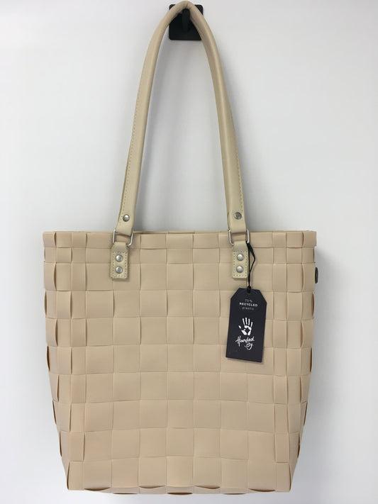 Tote By Clothes Mentor  Size: Medium