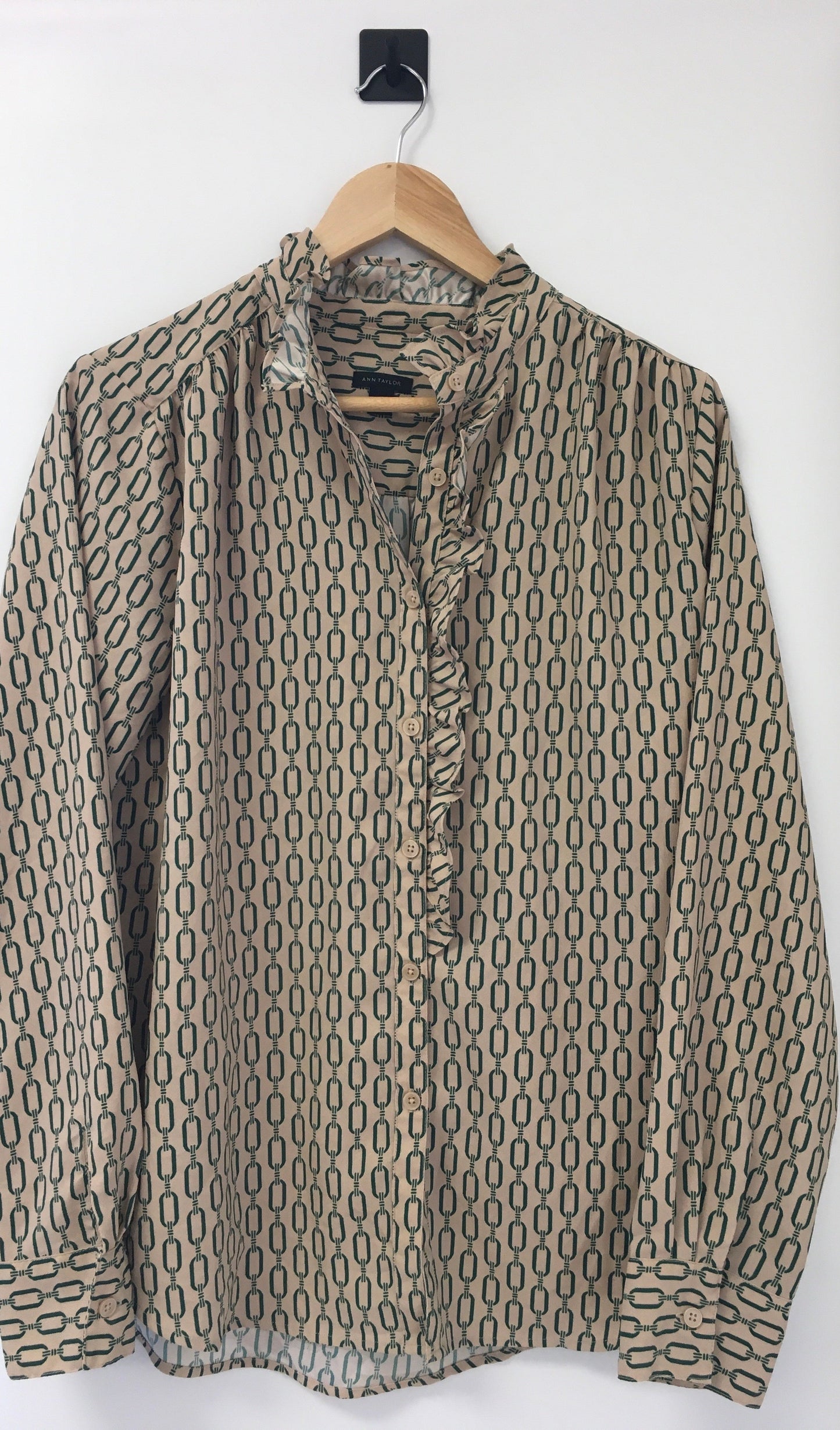 Top Long Sleeve By Ann Taylor  Size: L