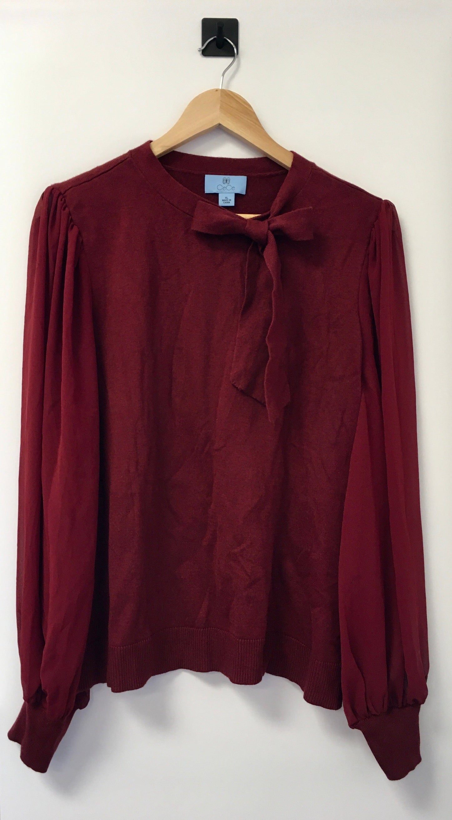 Top Long Sleeve By Cece  Size: Xl