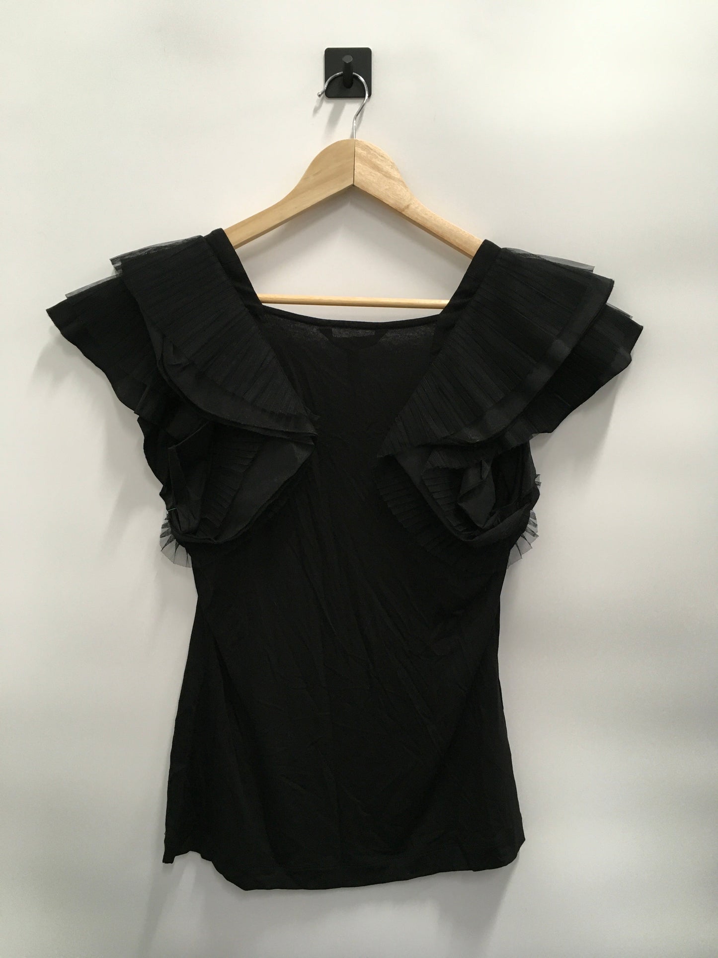 Top Short Sleeve By Bcbgmaxazria  Size: M