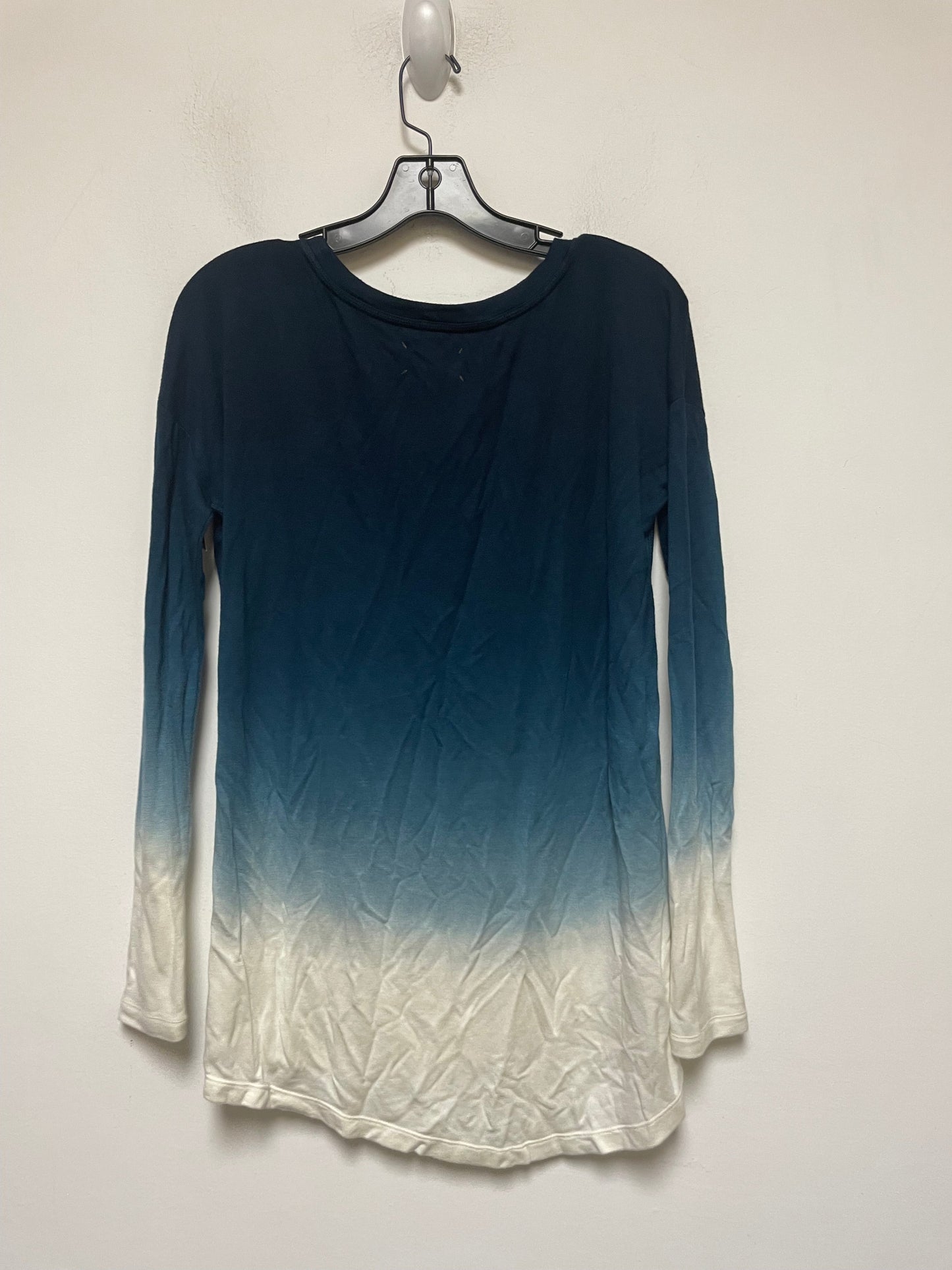 Top Long Sleeve By Lou And Grey  Size: Xxs