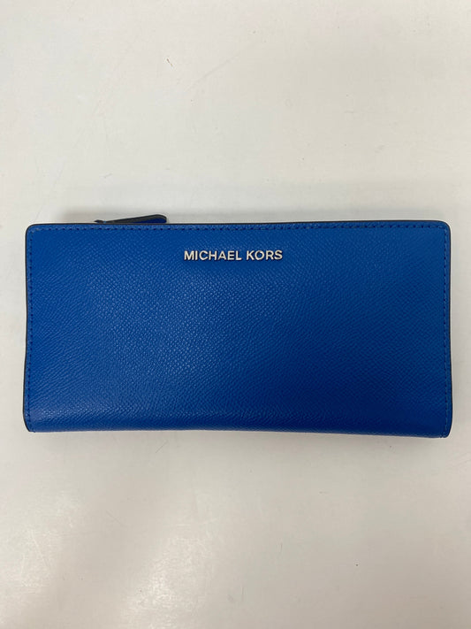 Wallet Designer By Michael Kors  Size: Medium