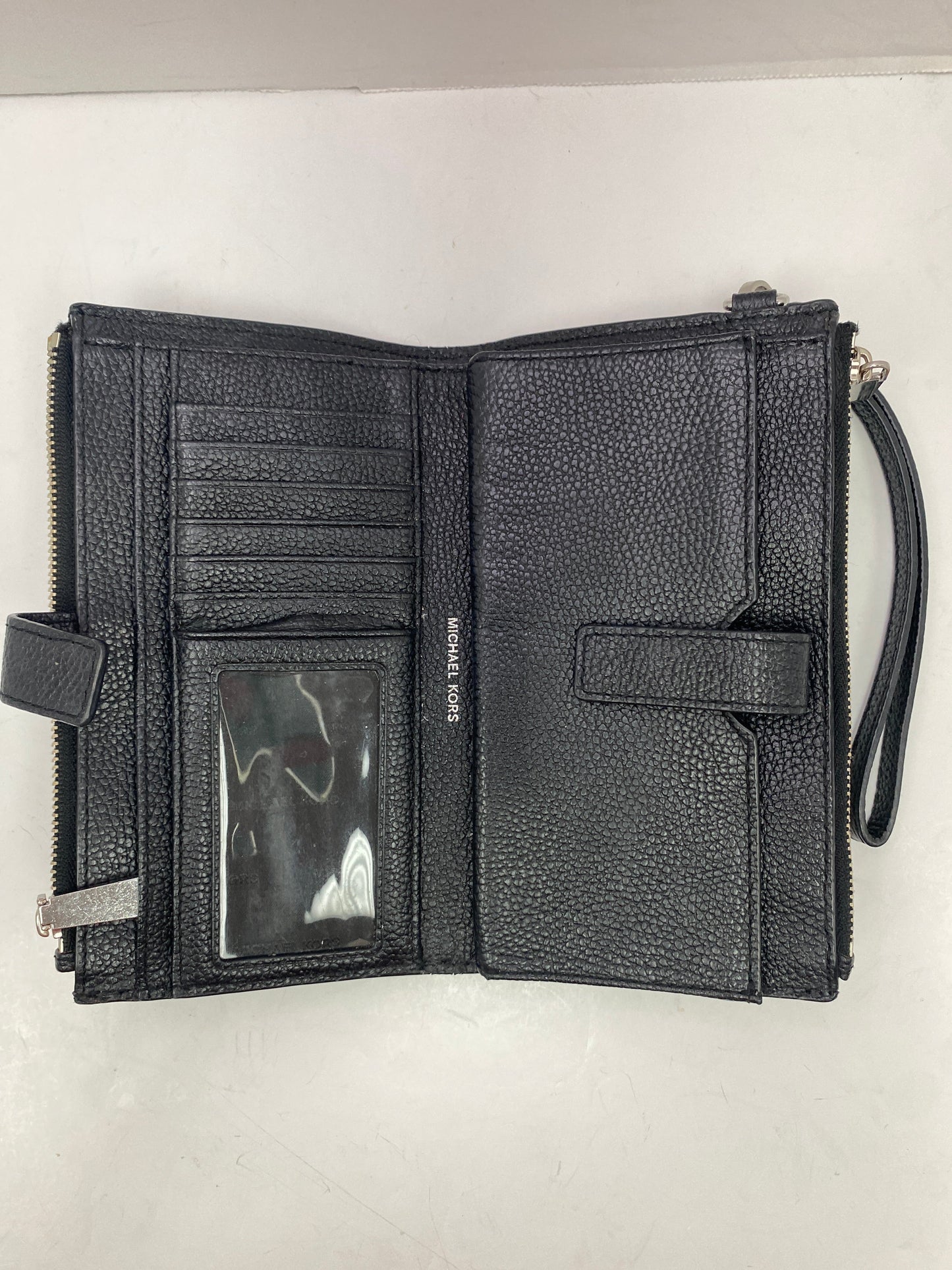 Wallet Designer By Michael Kors  Size: Large