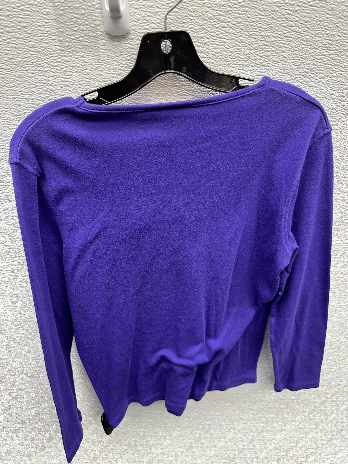 Top Long Sleeve Basic By Clothes Mentor  Size: L