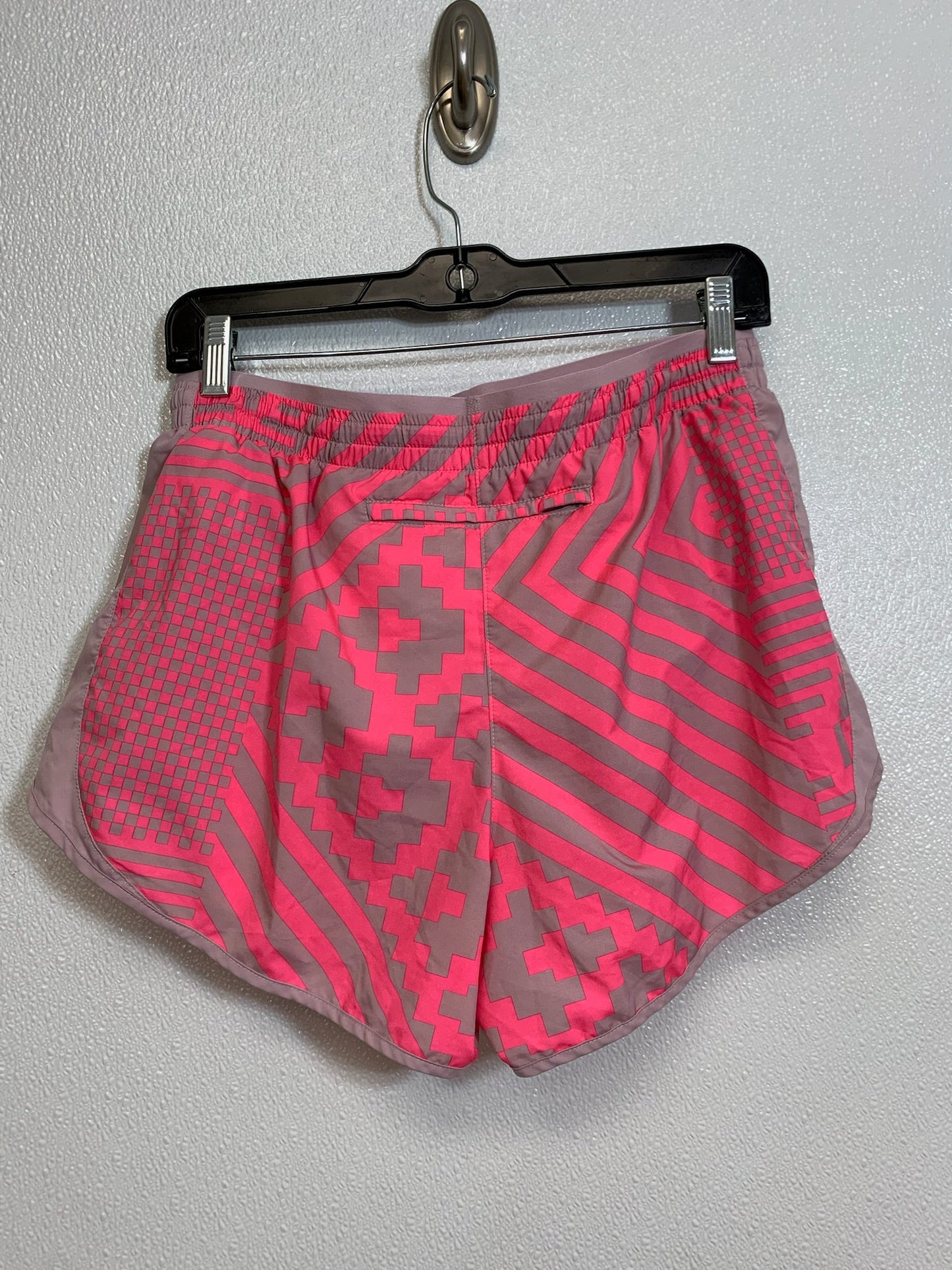 Athletic Shorts By Nike  Size: M