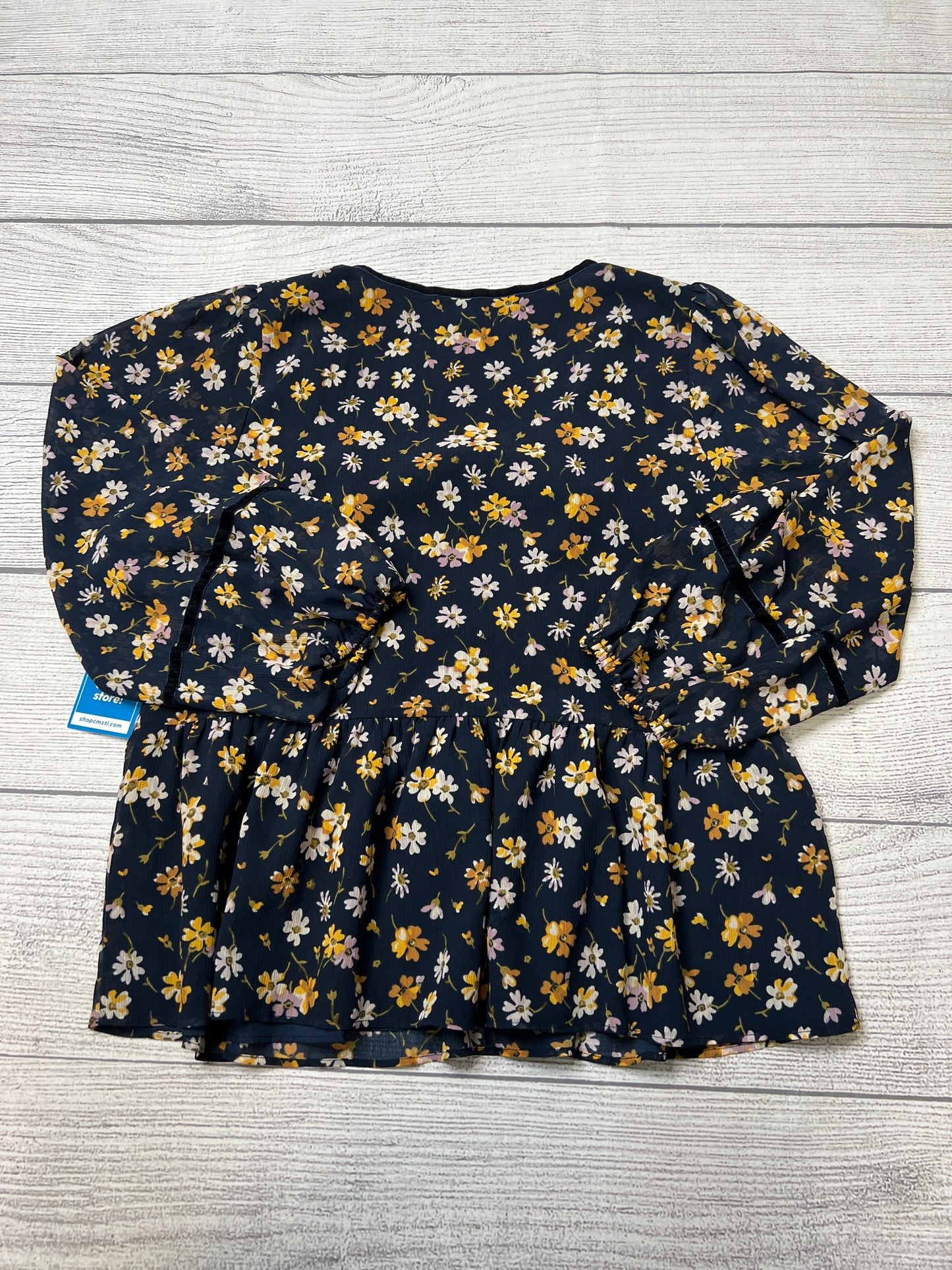 Top Long Sleeve By Madewell  Size: M